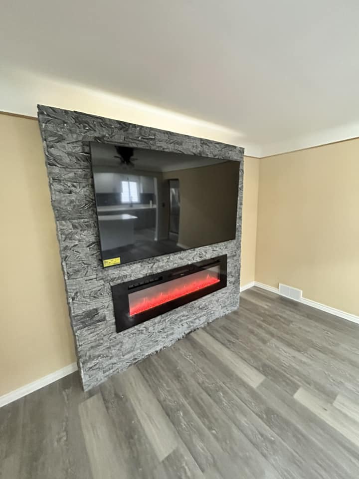 Accent walls/ Fireplaces